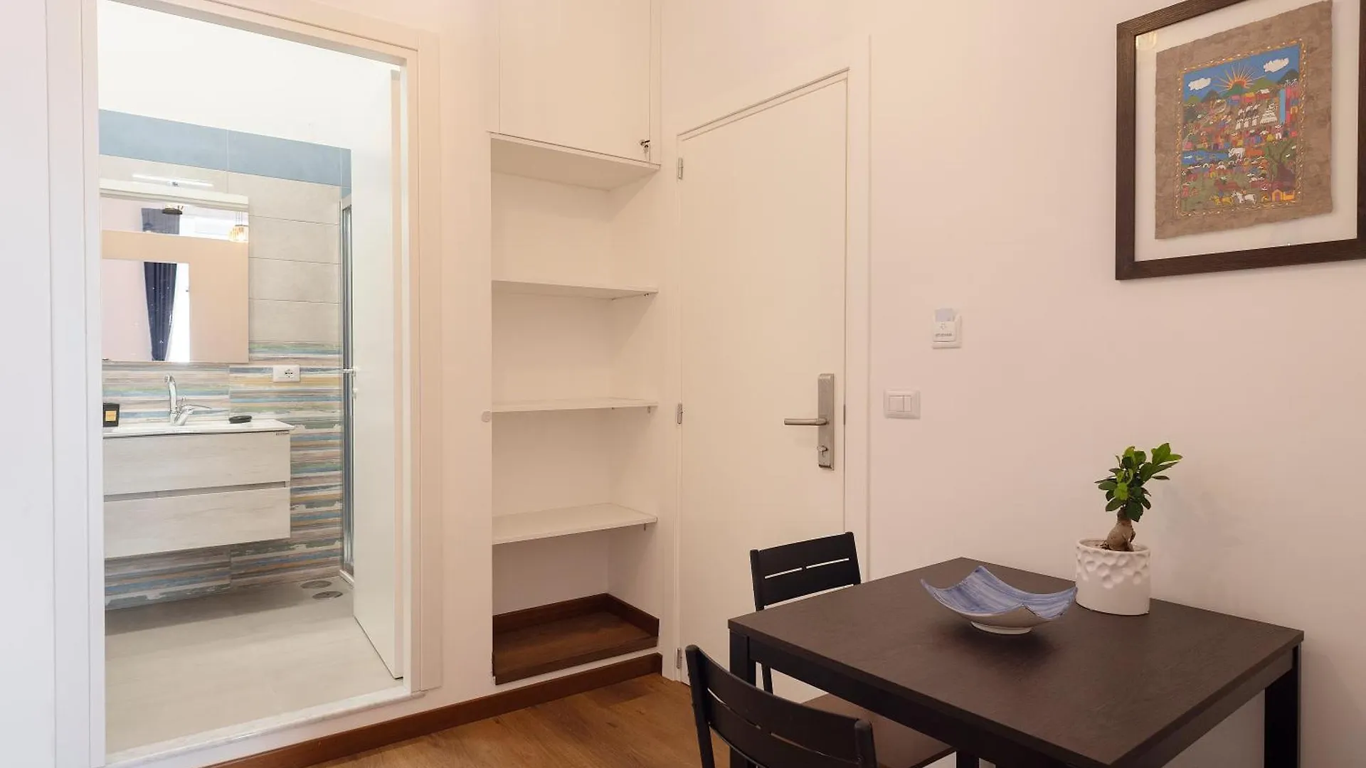 Le Sirene Suites Napoli 0*,  Italia